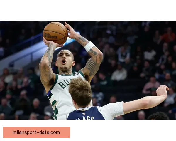 库兹马复出轰20分雄鹿大胜横扫独行侠状元表现低迷